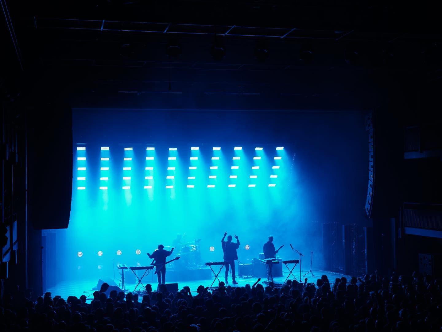 Phlippo Productions light audio sound licht Technical motion rigging Goose Goosemusic AB Ancienne Belgique stage band