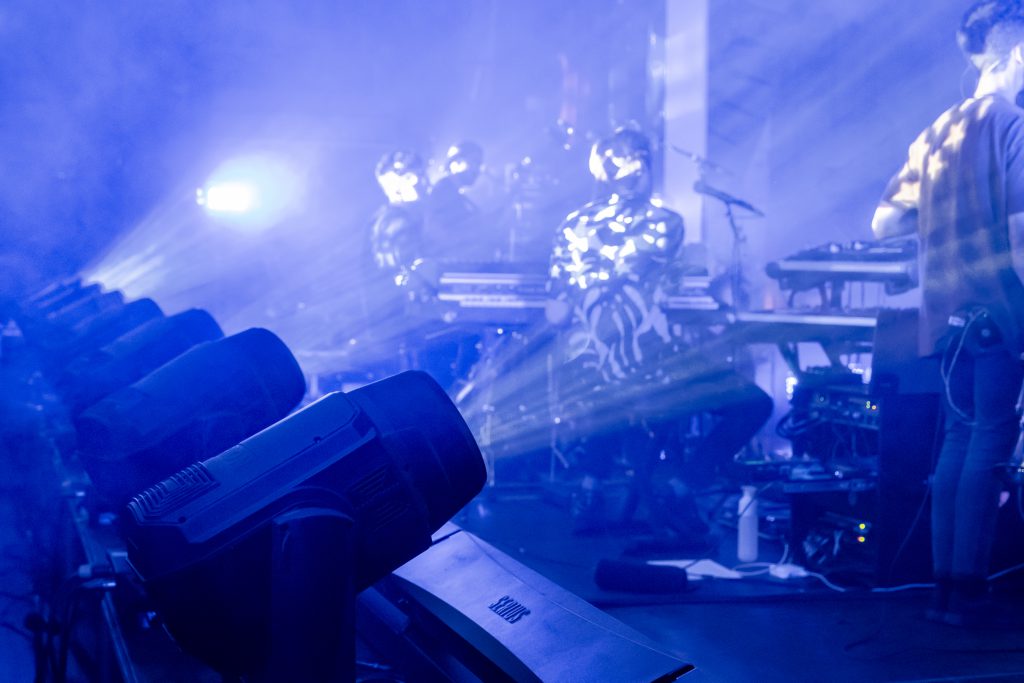 Blakwave dot Tour in De Roma Antwerp, backstageview of the band on stage