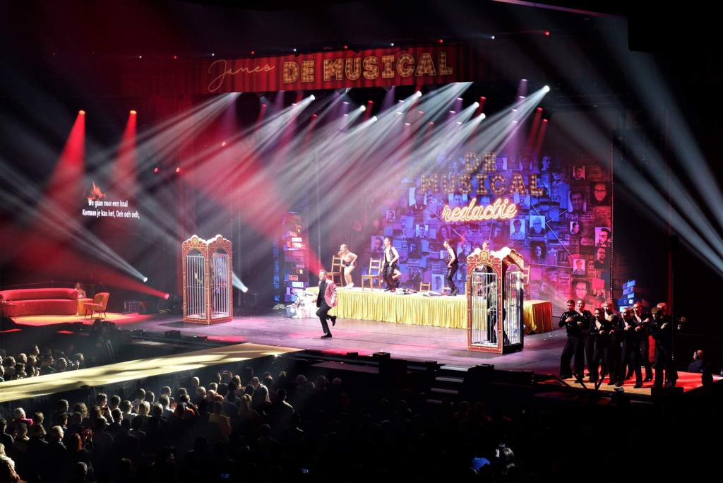 James Cooke the musical of your life Play4 live lotto arena phlippo productions light stage 2023