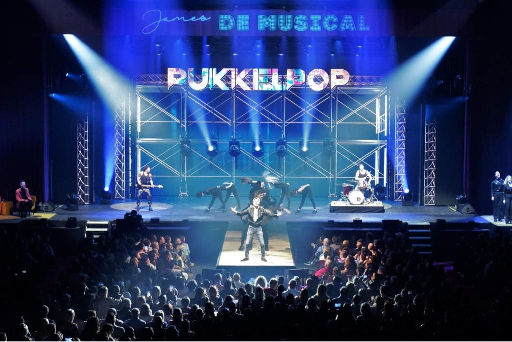 James Cooke the musical of your life Play4 live lotto arena phlippo productions light stage 2023 Pukkelpop