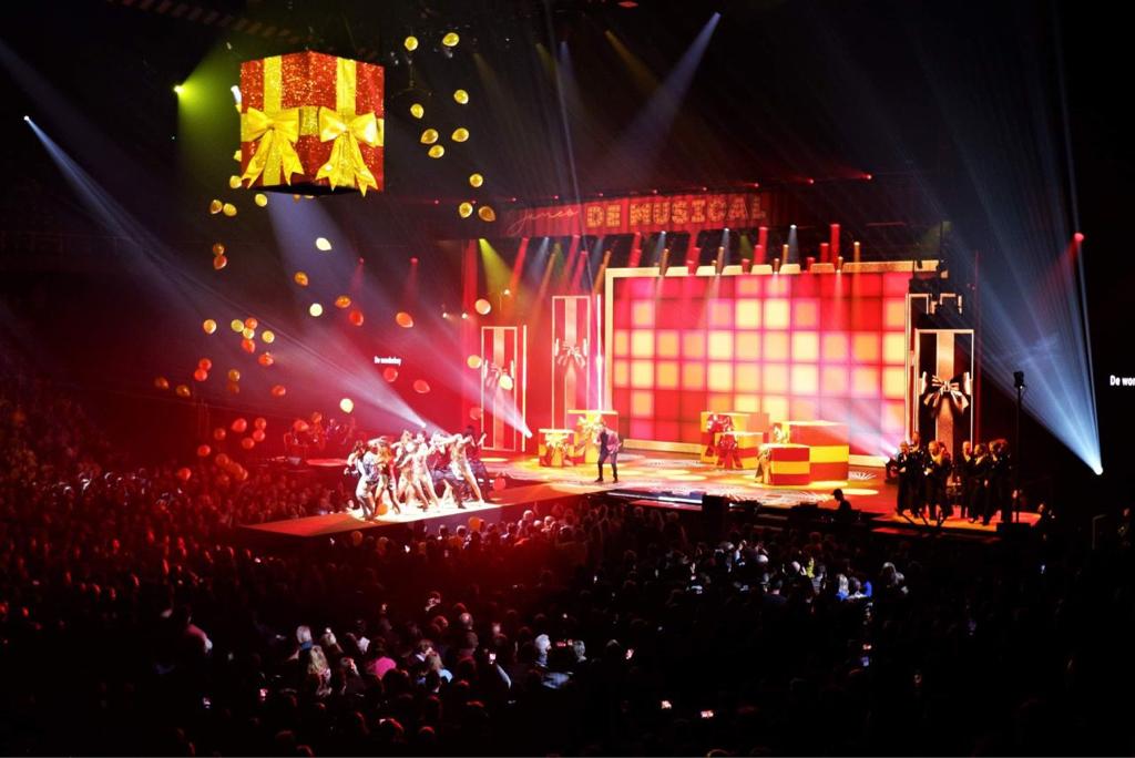 James Cooke the musical of your life Play4 live lotto arena phlippo productions light stage 2023 Metejoor