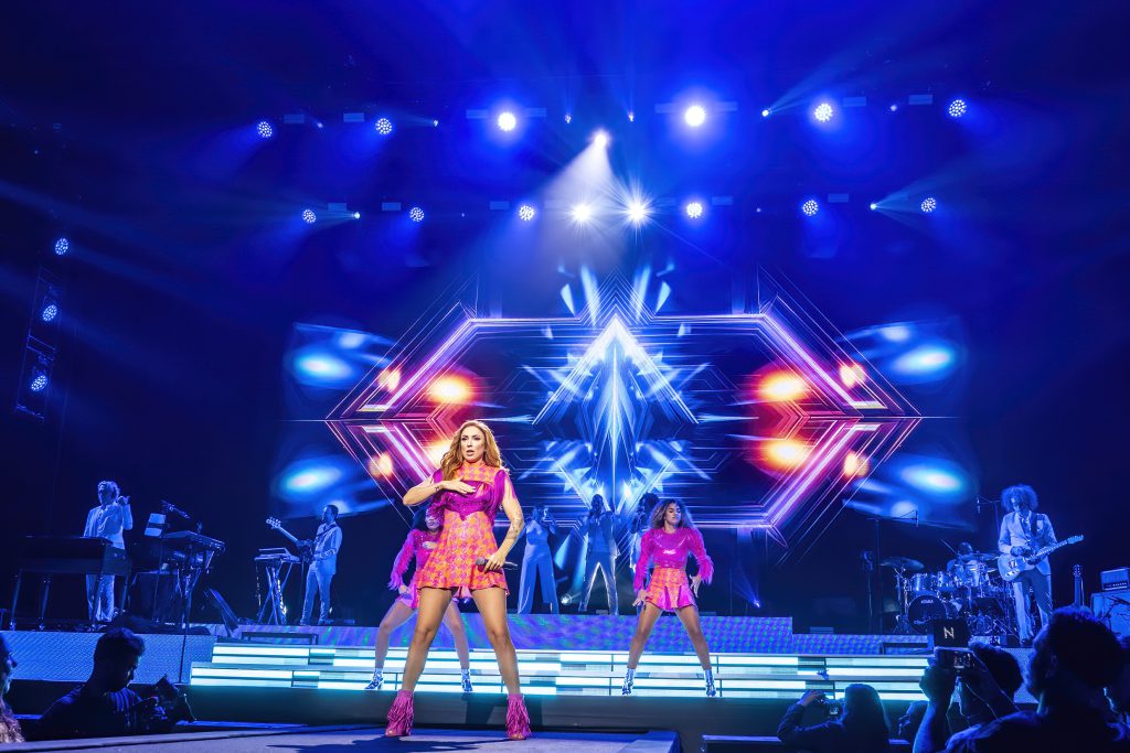 Natalia Druyts Lotto Arena Antwerpen live show concert greatest hits anniversary 20 years