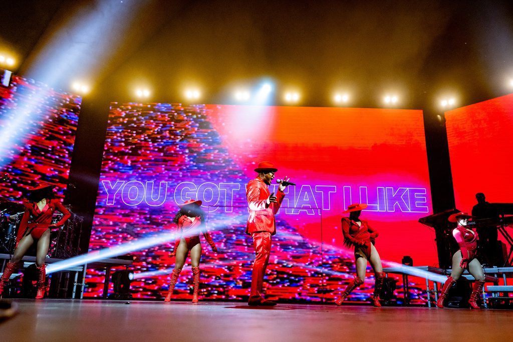 NE-YO Maria Ziggo Dome Europe Tour Champagne and Roses 2024 Netherlands light audio video Phlippo Productions Ferdy Damman Photography Friendly Fire