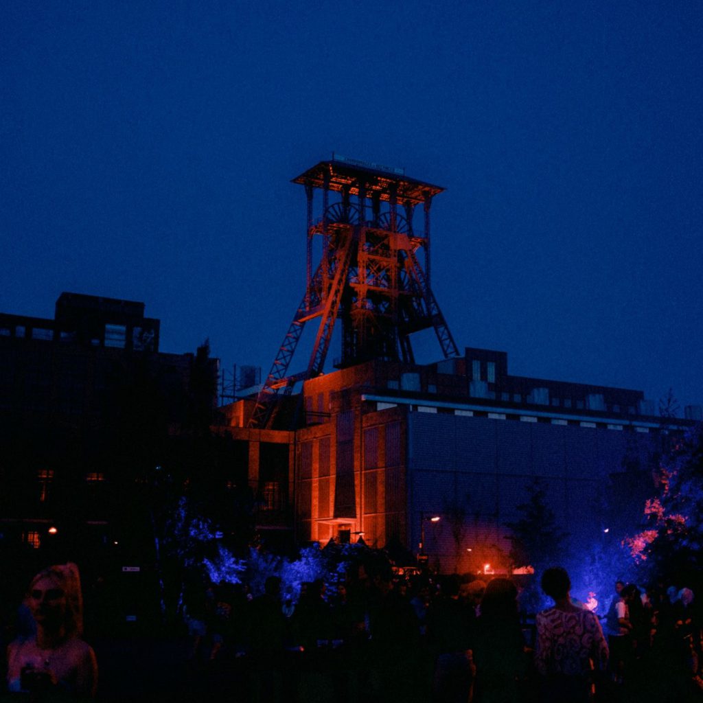 Garnizoen Festival Be-Mine Beringen Ascension Holiday 2024 CLF Lighting L Acoustics light audio rigging Phlippo Productions mine tower