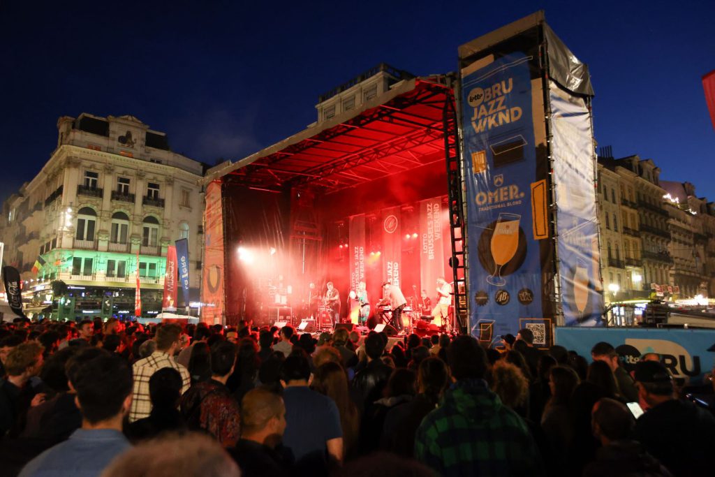 Lotto Brussels Jazz Weekend, free festival, blues light sound for 3 stages Grand Place, Bourse and St. Catherine, light and sound by Phlippo Productions, pictures by Sebastiaan Pelgrim 2024