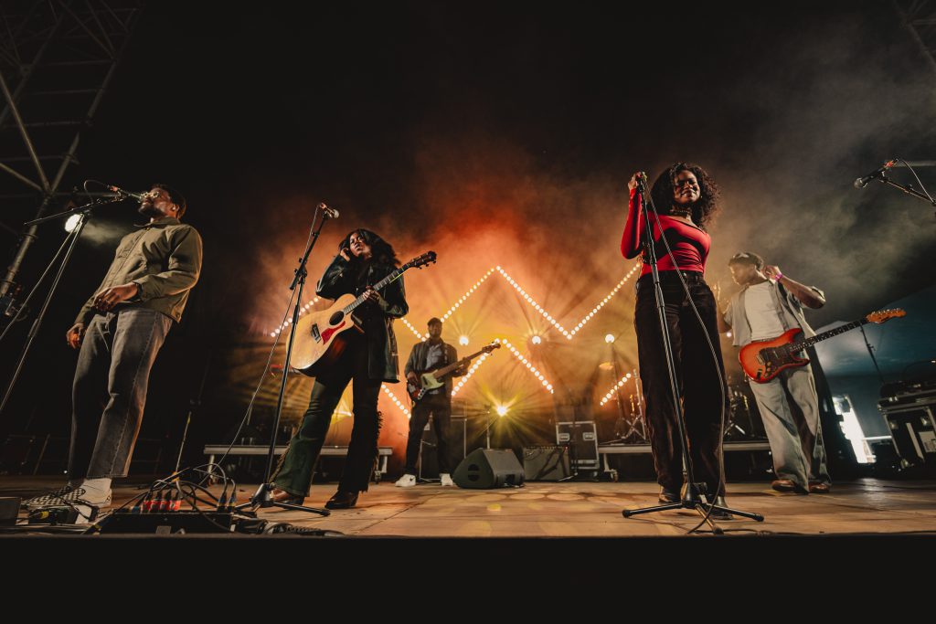 Best Kept Secret Festival 2024 Juni Beekse Bergen Friendly Fire Phlippo Productions light sound video stages site