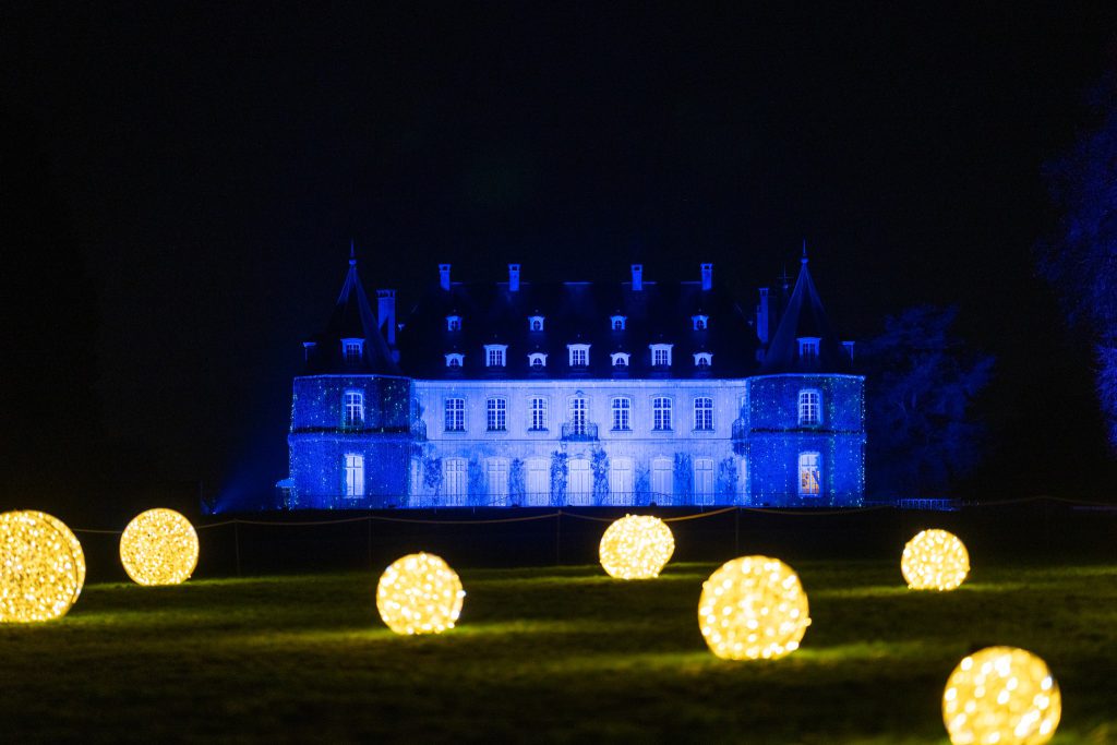 Lanterna Magica RTL Winter Lights 2024 MB creations light sound video rigging by Phlippo Productions magic forest castle domaine la hulpe terhulpen