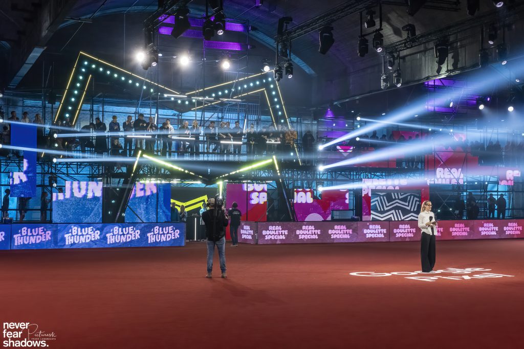 Masters of Madness Waagnatie Play4 light design by Never Fear Shadows, light and rigging Phlippo Productions, new competition football, sports, entertainment, TV