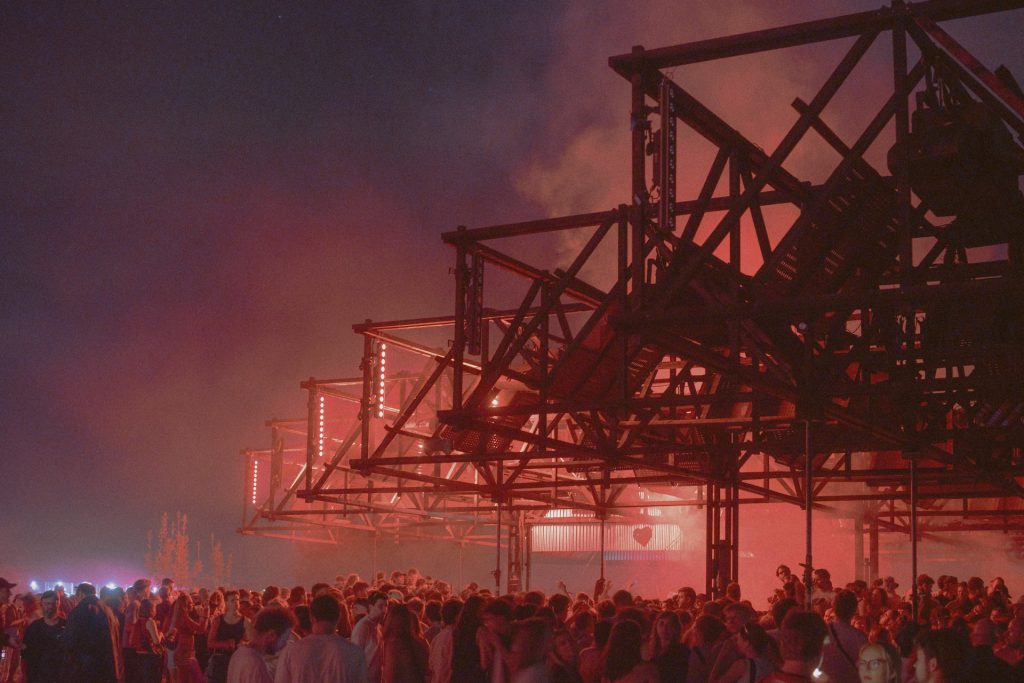 Horst Arts Music Festival Asiat Vilvoorde Belgium Onkruid vzw 2025 light sound Phlippo Productions